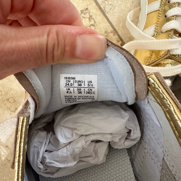 ONITSUKA TIGER MEXICO 66- gold & cream- NWT- Size 24cm - Picture 7 of 7